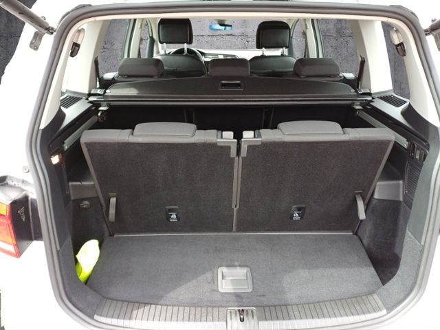 Touran 1.5 TSI Highline DSG/AHK/LED/7-SITZE/RFK