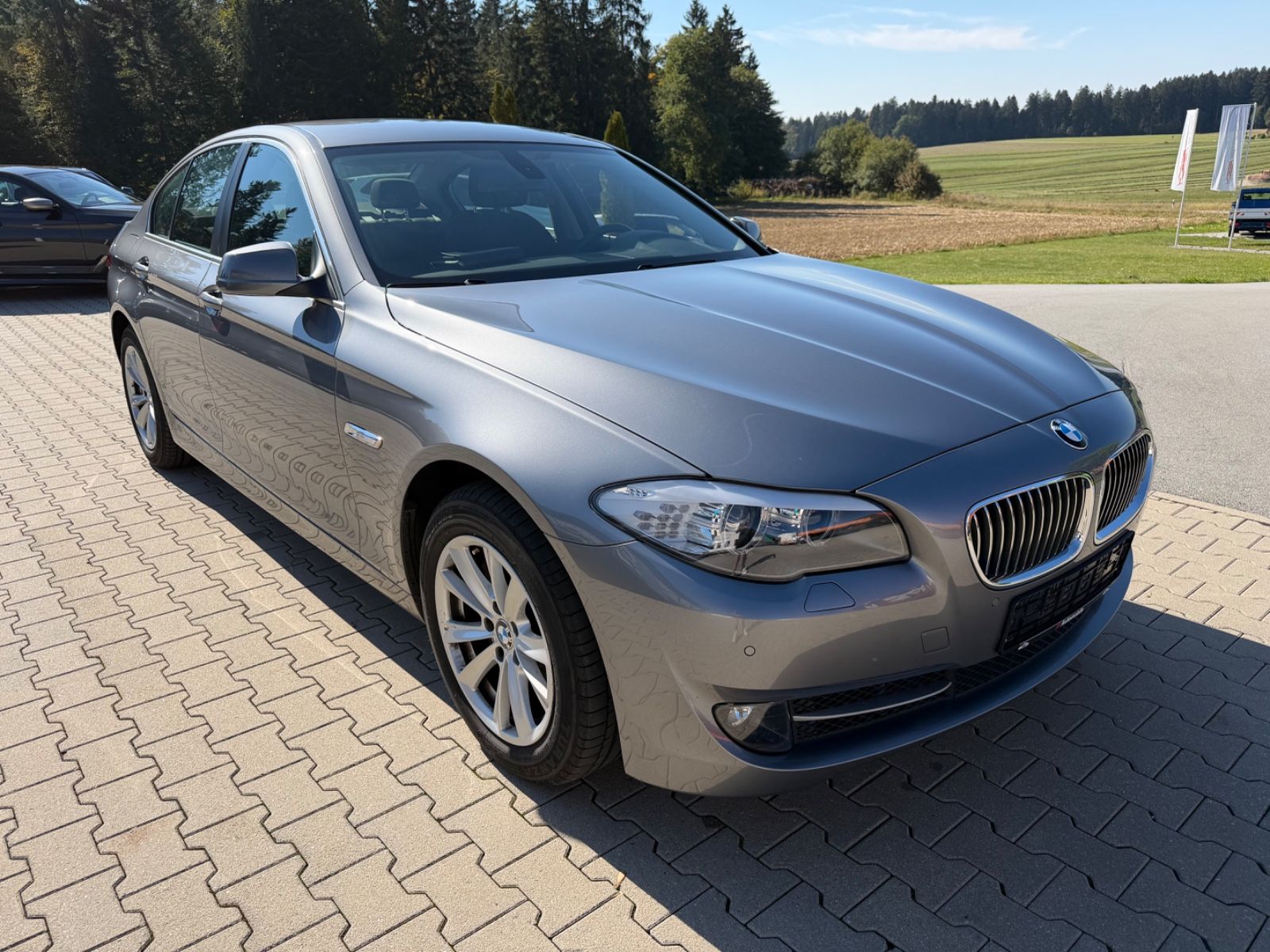 BMW 528 i Limousine Aut. TOP 1. Hand DE 76TKM AHK Xen
