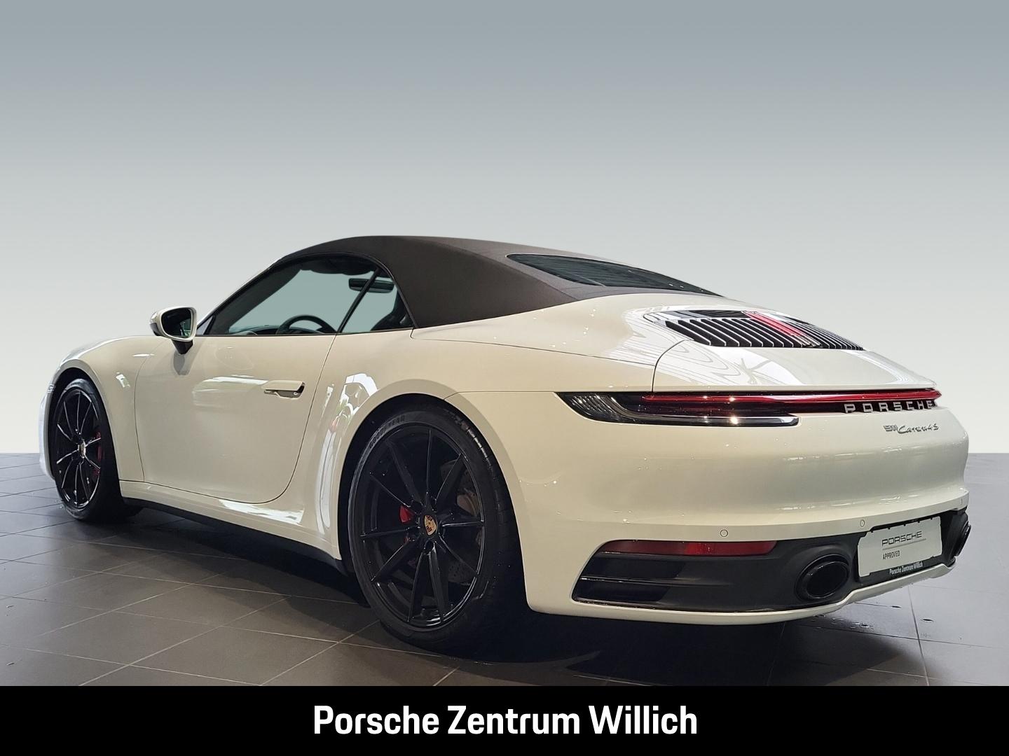 Porsche 992 911 Carrera 4S Cabriolet Hinterachslenkung