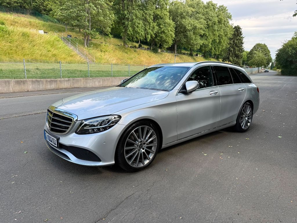 Image of Mercedes-Benz C 180