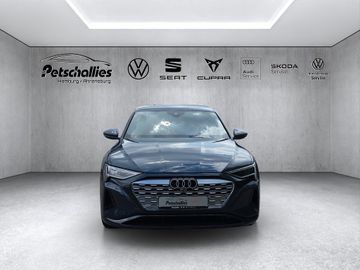 Audi Q8 e-tron - 8