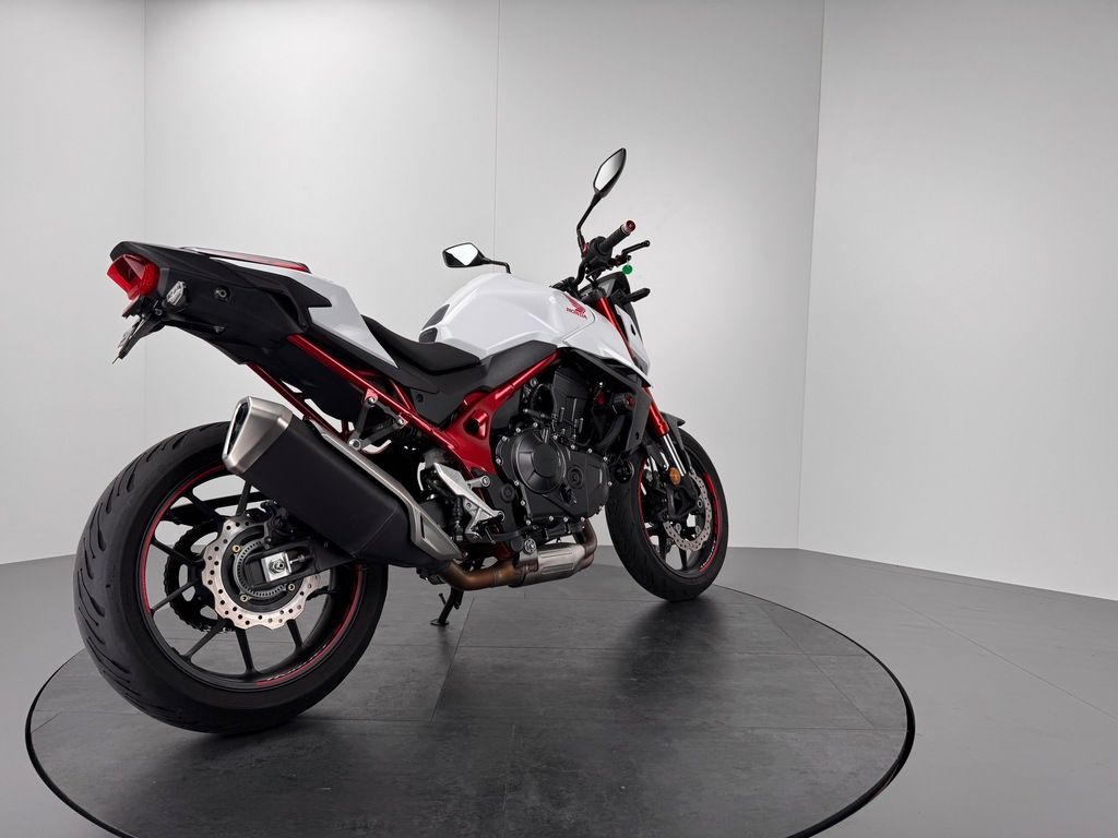 Fahrzeugabbildung Honda CB750 HORNET *NEUWERTIG *SERVICE NEU