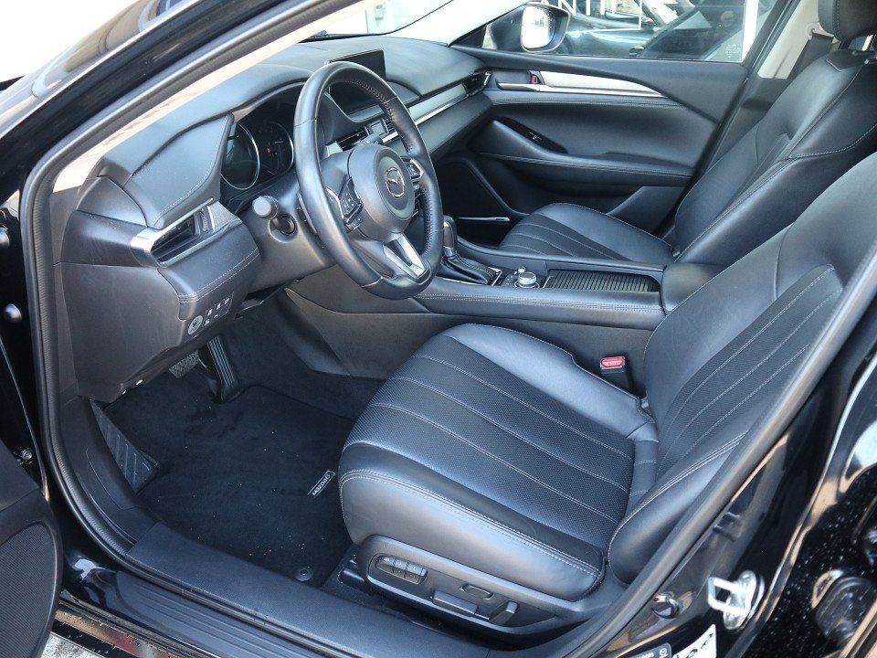 Fahrzeugabbildung Mazda 6 L Exclusive-Line G-165 AT LEDER-S NAVI el.Sitz