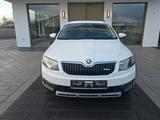 Skoda Octavia Scout 4x4*AHK*EU6*Klimaauto*Xenon*2xSHZ* - Skoda Octavia: Eu