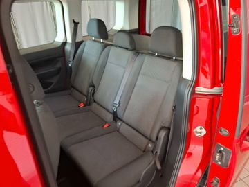 Volkswagen Caddy - 12