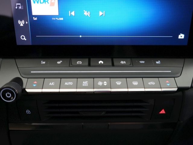 Astra L ST ULTIMATE PHEV AT+LED PIXEL MATRIX+NAV