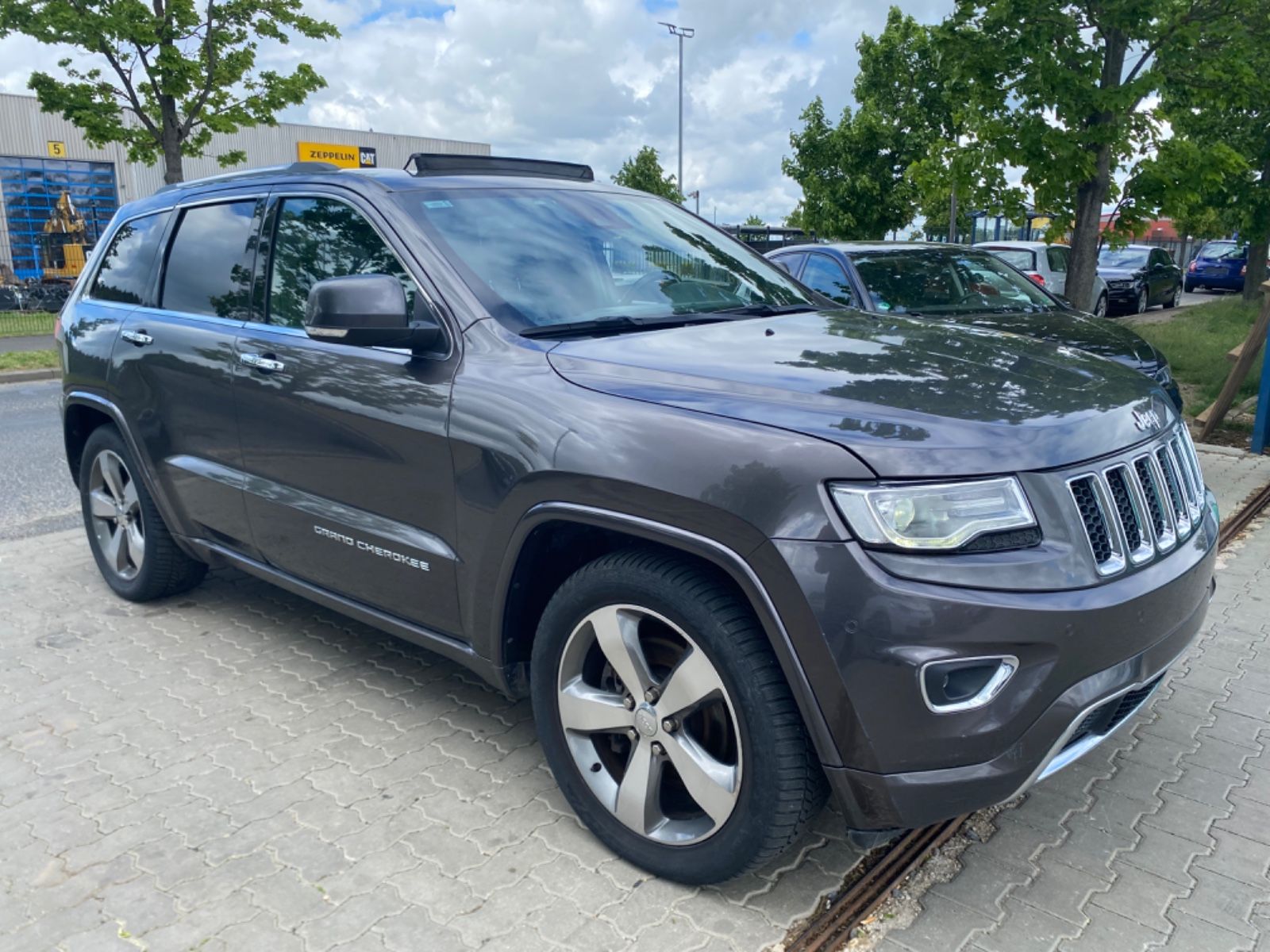 JEEP Grand Cherokee
