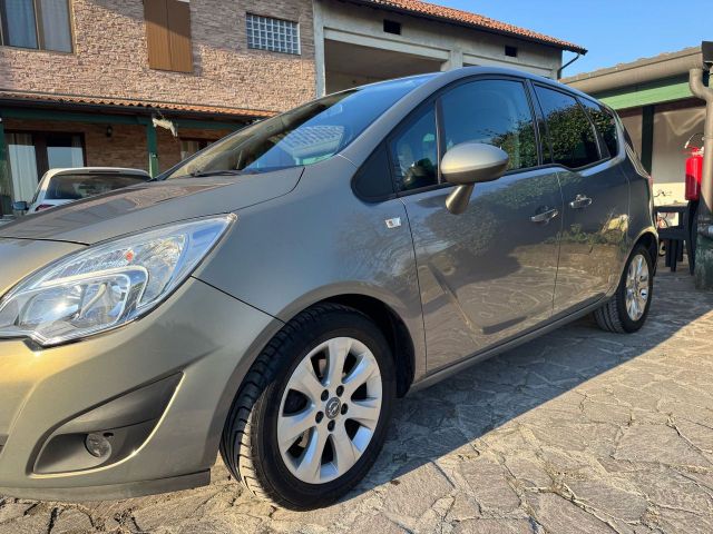 Opel Meriva 1.4 100CV Cosmo neopatentati