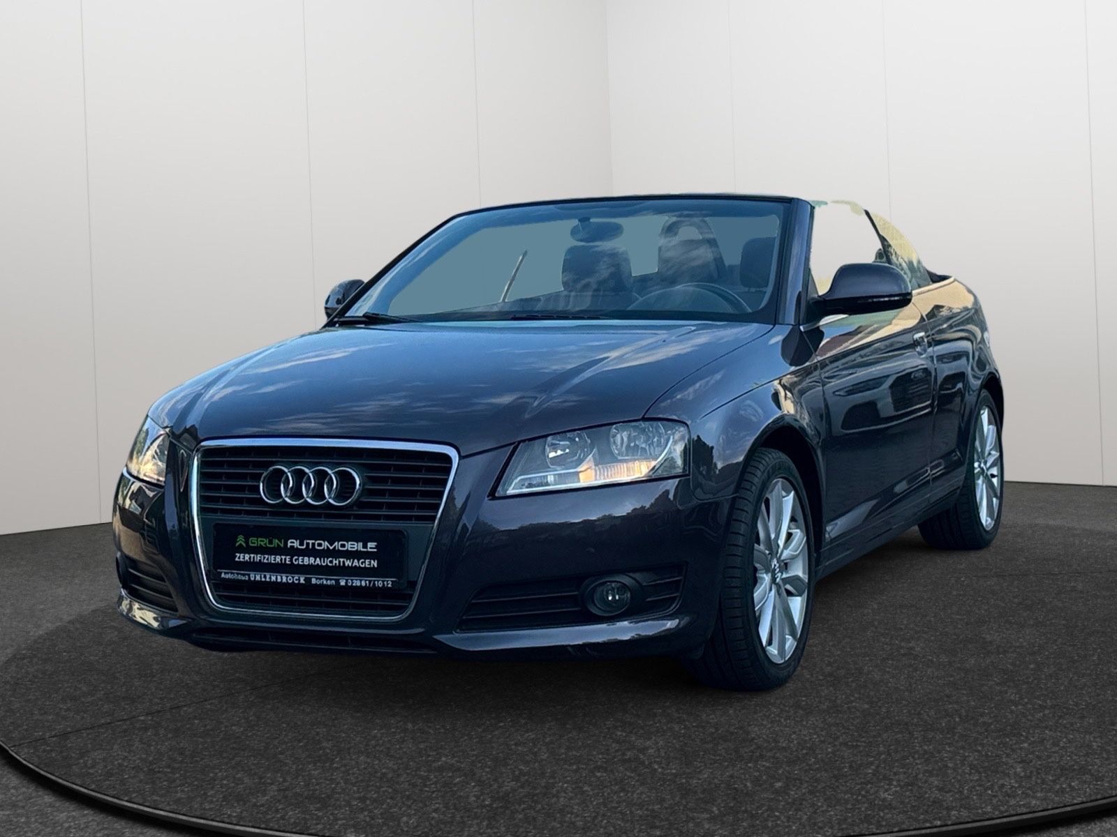 Fahrzeugabbildung Audi A3 Cabriolet Attraction*Alcantara*8Fach*PDC*SZH