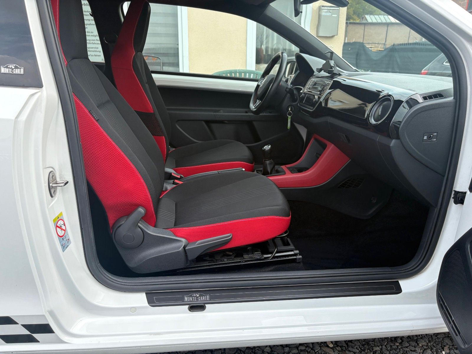 Fahrzeugabbildung SKODA Citigo 1.0 MPI Monte Carlo Tempo Klima 16" SPORT