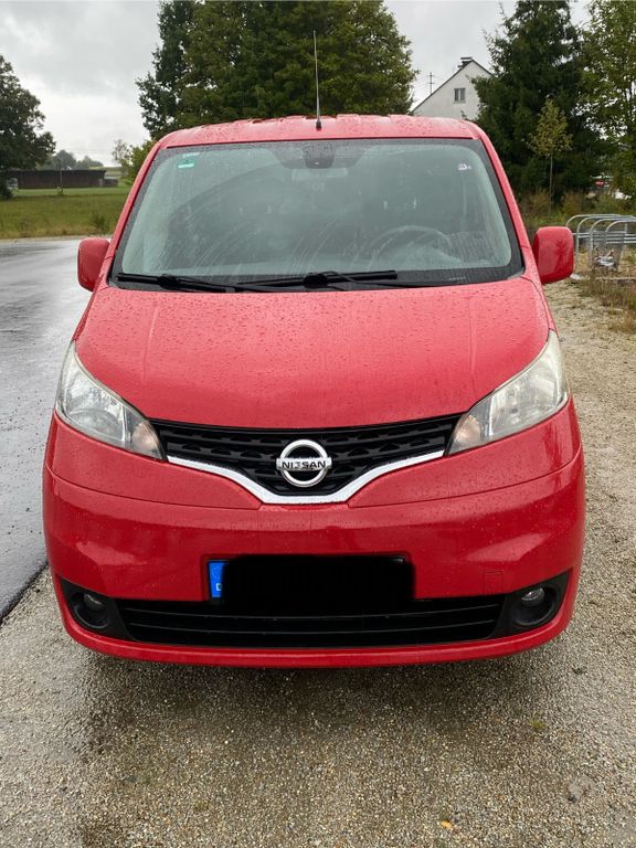 Image of Nissan NV200