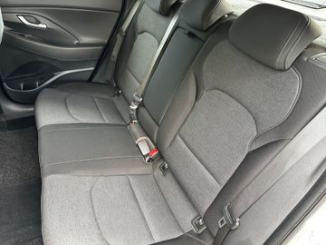Fahrzeugabbildung Hyundai i30 FL 1.0 T-GDI 48V Trend SHZ LHZ RFK