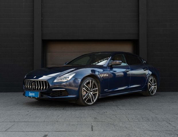 Maserati Quattroporte GranLusso S Q4*B&W*PANO*360