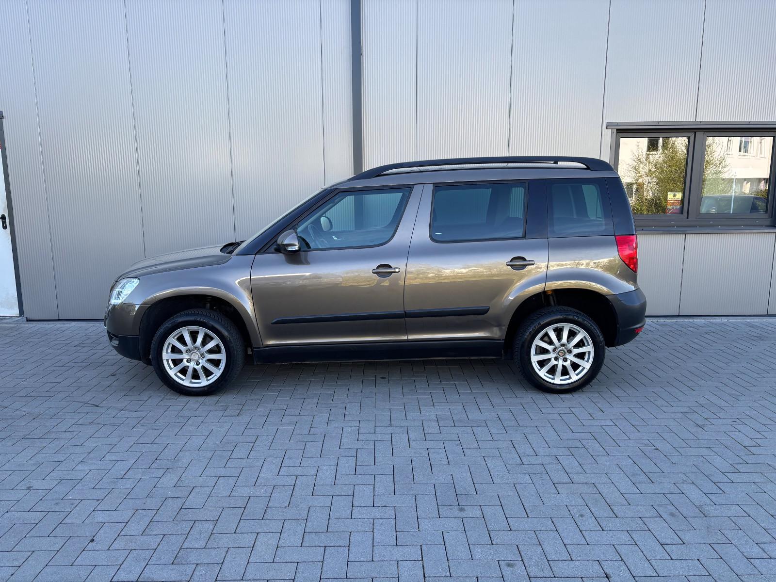 Skoda Yeti 1.8 TSI 160 ch 4x4 Experience • Xénon • Attelage • Sièges chauffants
