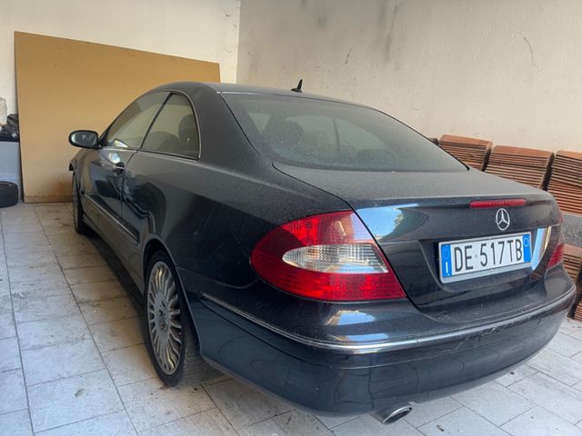 Mercedes-Benz Mercedes-benz CLK 220 CDI cat Avantgarde