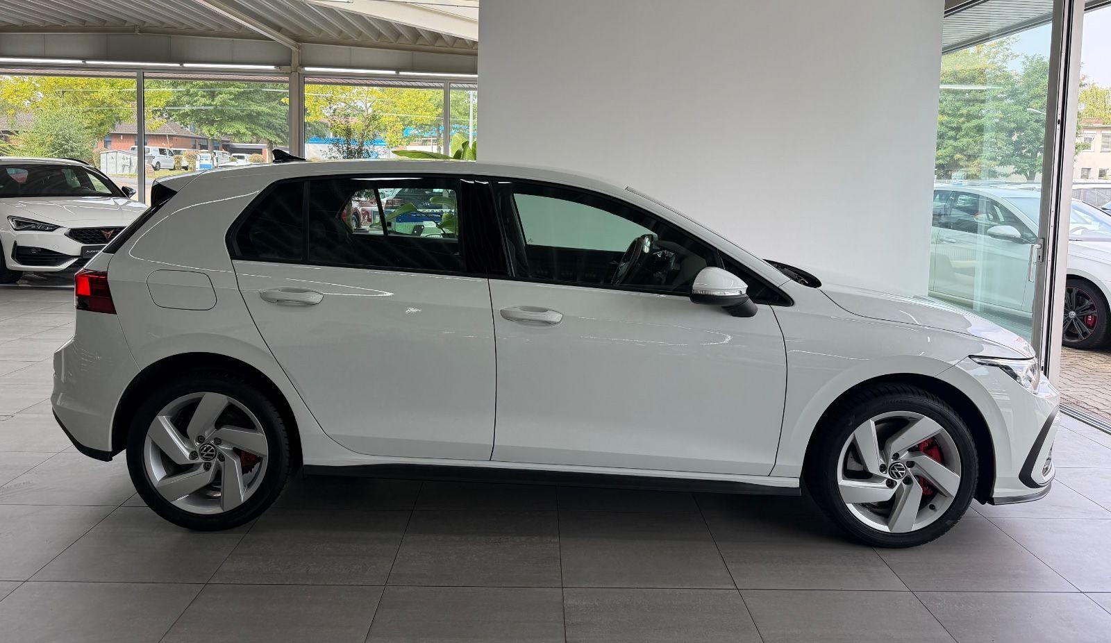 VOLKSWAGEN GOLF GTE 245CH