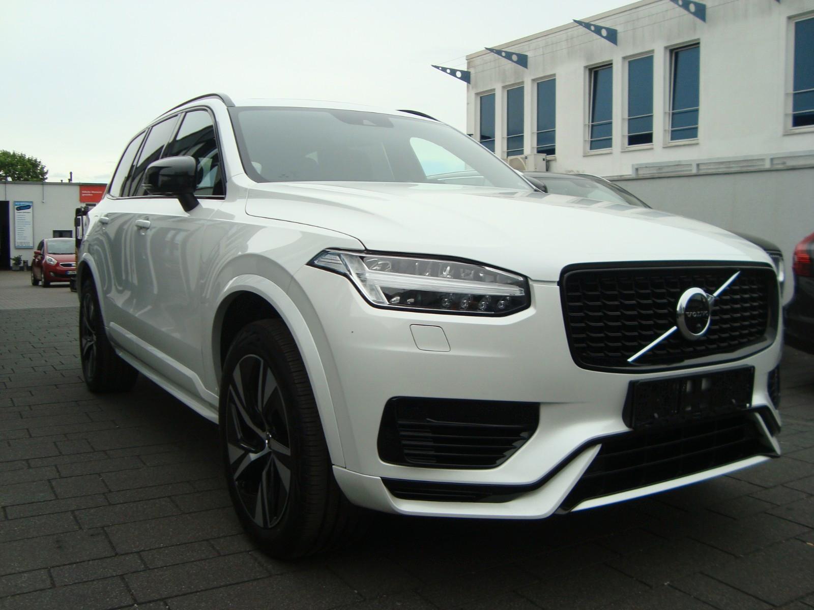 Volvo XC90 R Design Edition Recharge Plug-In Hybrid AW