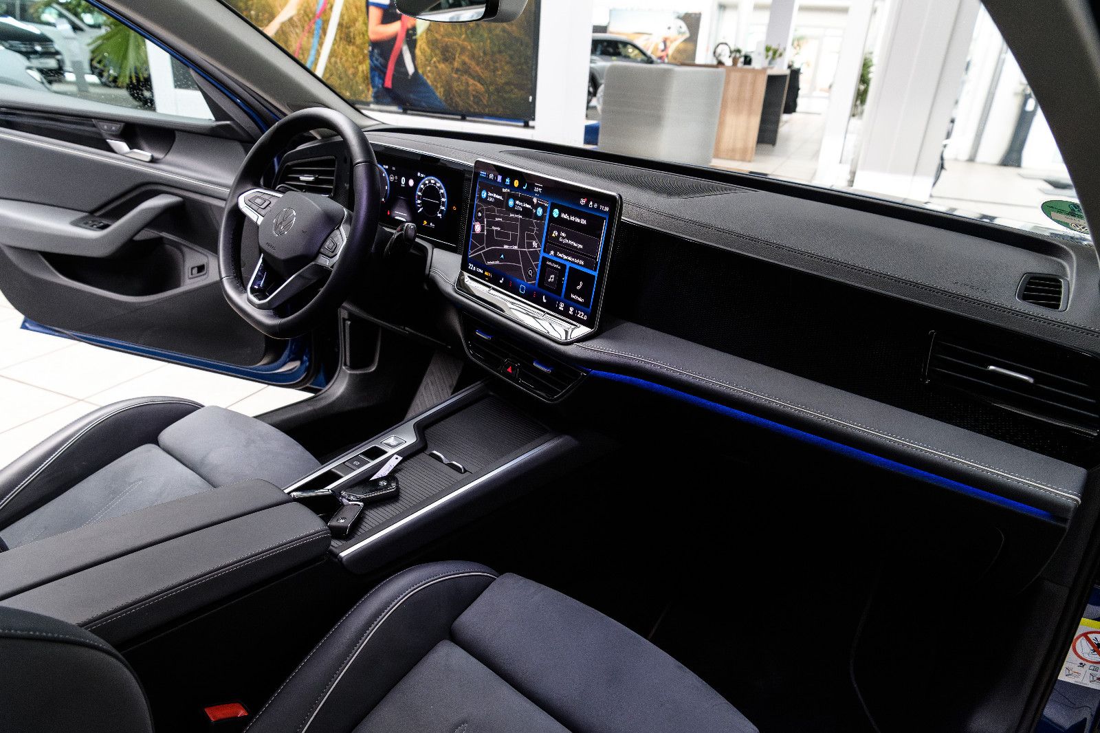 Fahrzeugabbildung Volkswagen Passat Variant 2.0 TDI 110 kW+AHK+SHZ+STANDHEIZU