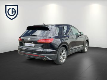 Volkswagen Touareg - 3