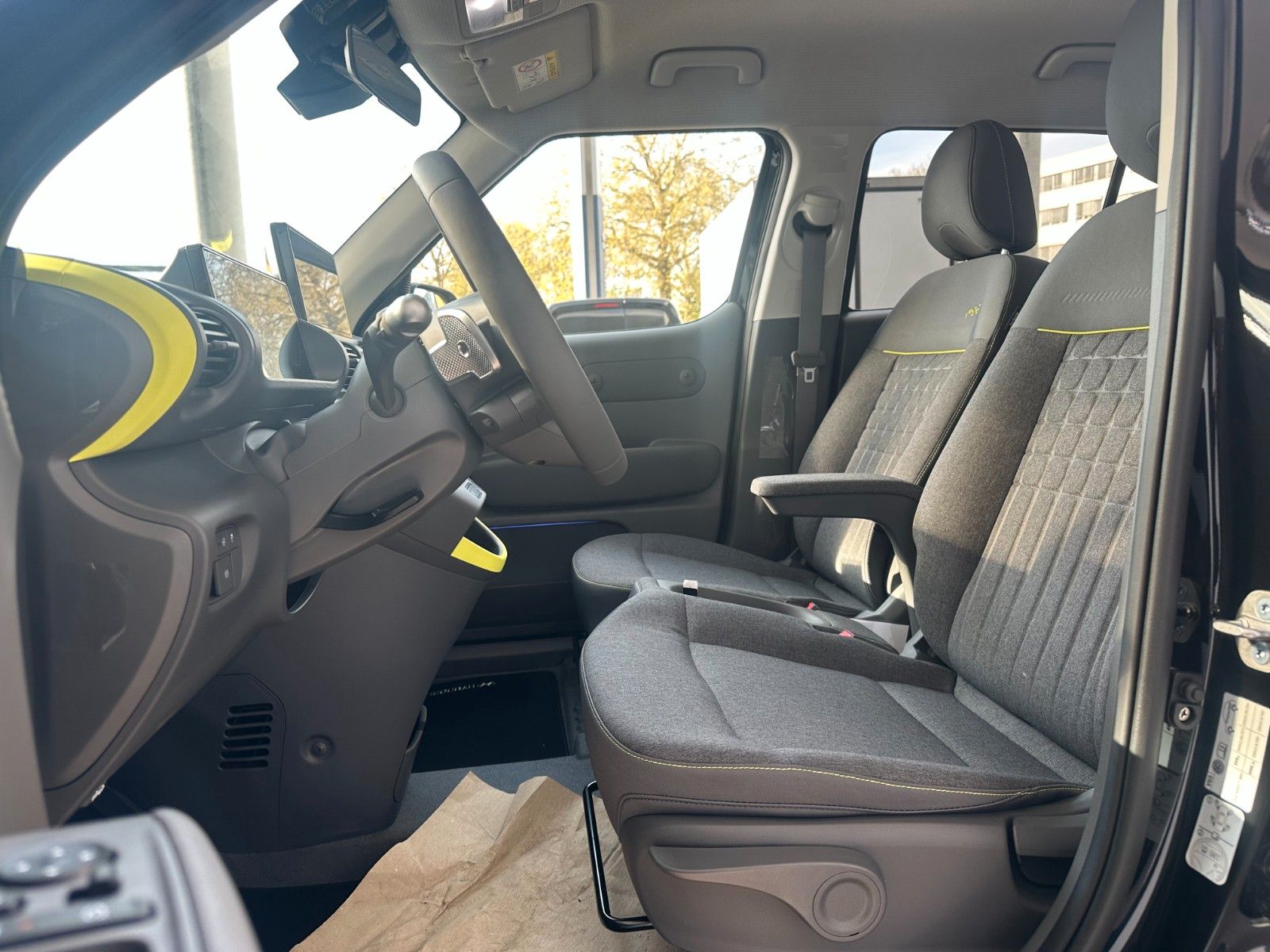 Fahrzeugabbildung Hyundai INSTER Cross 49kWh 115PS Navi/SHZ!