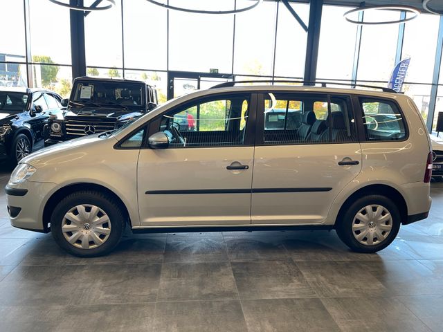 Volkswagen Touran Conceptline *KLIMA*TEMPOMAT*SZHZ*