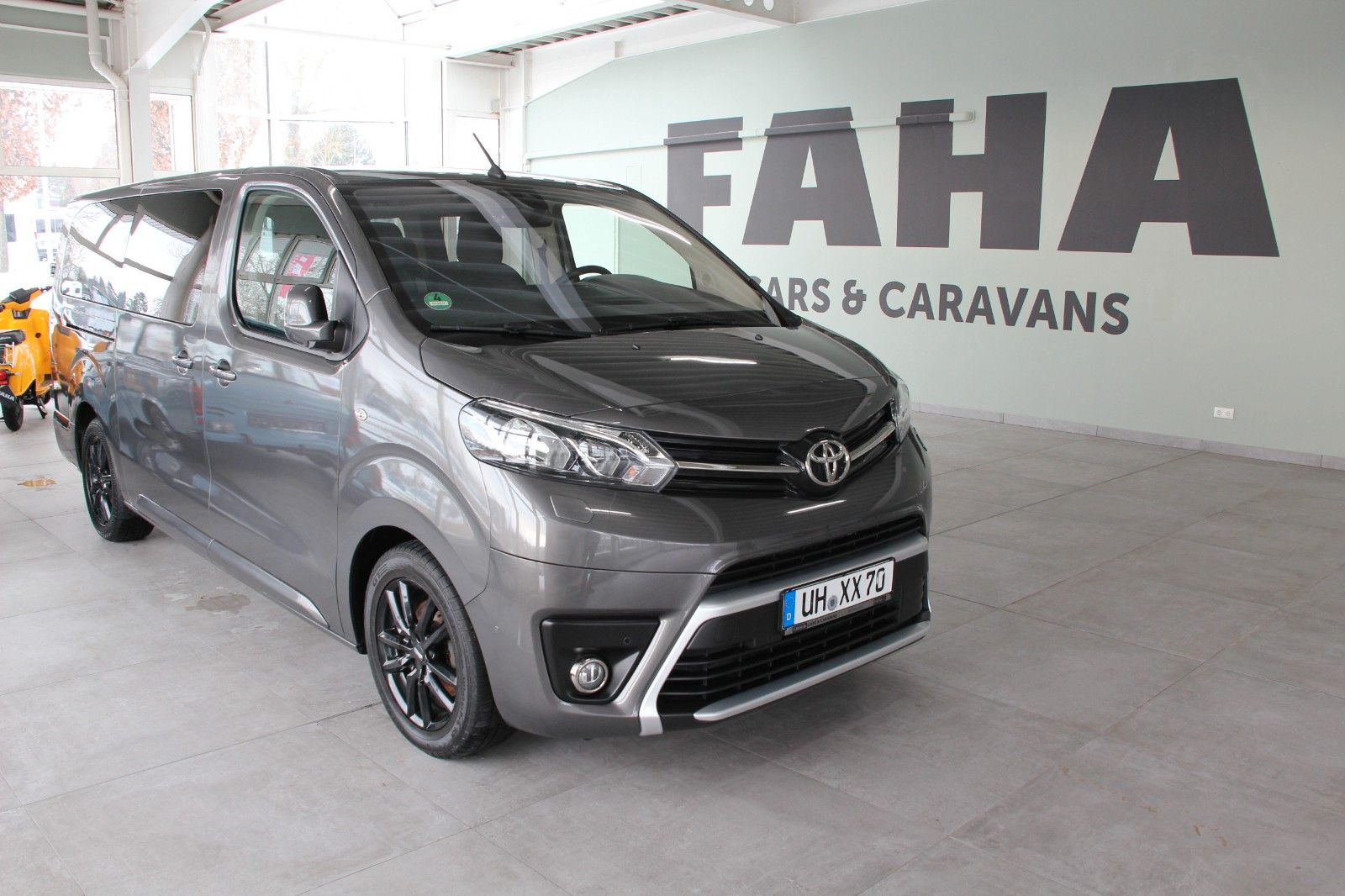 Fahrzeugabbildung Toyota Proace Verso L2 Shuttle Comfort
