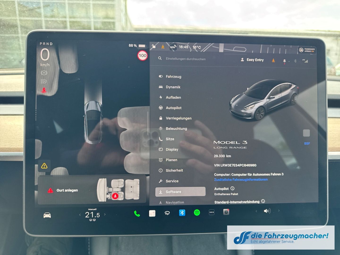 Fahrzeugabbildung Tesla Model 3 RWD Soundsystem ACC El. Heckklap.*UNFALL