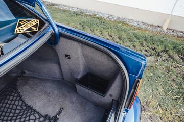 صورة مصغرة 48 لـ 1992 BMW M5
