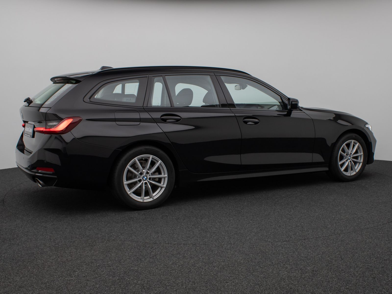 Fahrzeugabbildung BMW 318i DAB CockPit+PDC Sitzhzg Geschwindigkeitsreg