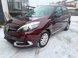 Renault Grand Scenic Bose Edition ENERGY**HU Neu** - rote Renault Grand Scenic