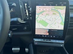 Fahrzeugabbildung Rafale 200 E-Tech Full Hybrid Esprit Alpine Voll