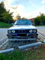 BMW E30 320i  - BMW 320 aus 1989