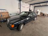 Mercedes-Benz Mercedes 190e 2.0 Automatik Babybenz - Mercedes-Benz 190 Gebrauchtwagen in München