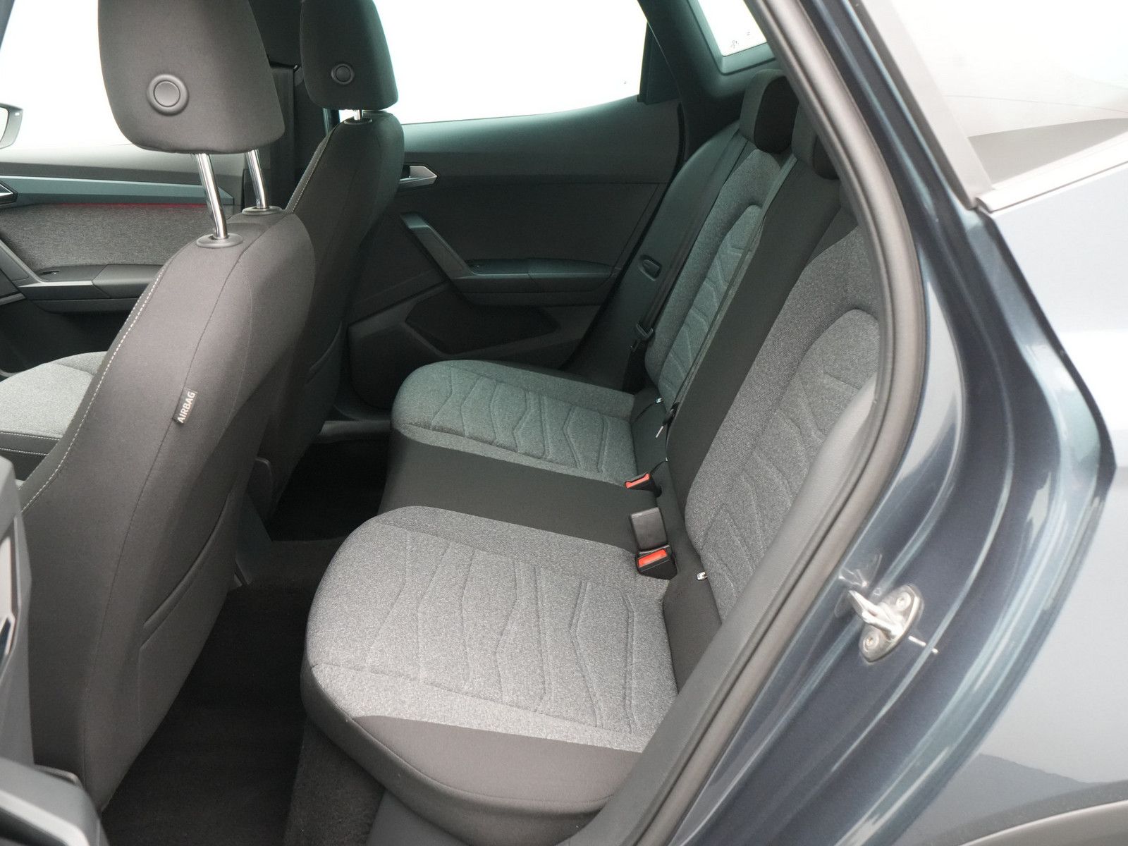 Seat Arona - Bild 13