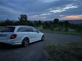 Mercedes-Benz C 63 AMG C 63 T AMG AMG - Mercedes-Benz C 63 AMG aus 2012