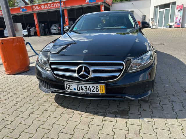 MERCEDES-BENZ Mercedes E200d
