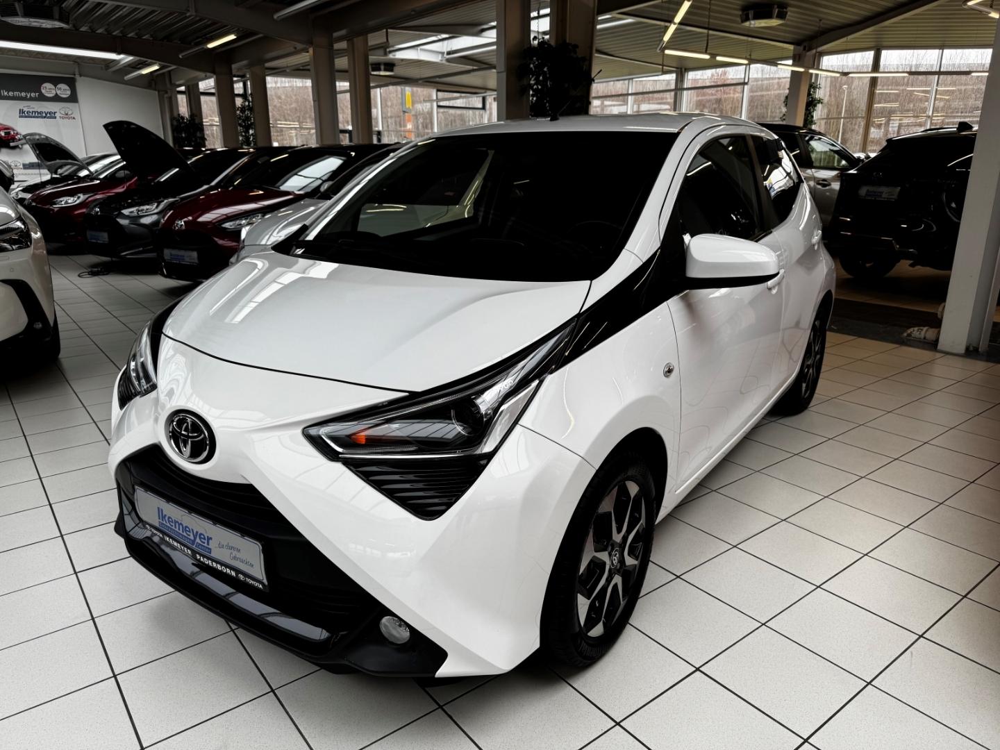 Toyota Aygo Sitzheizung Klimaautomatik Rückfahrkamera A