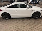 Audi TT 8J  2.0 TFSI S-Line Quadro Automatik - Audi A4 aus 2011: Line