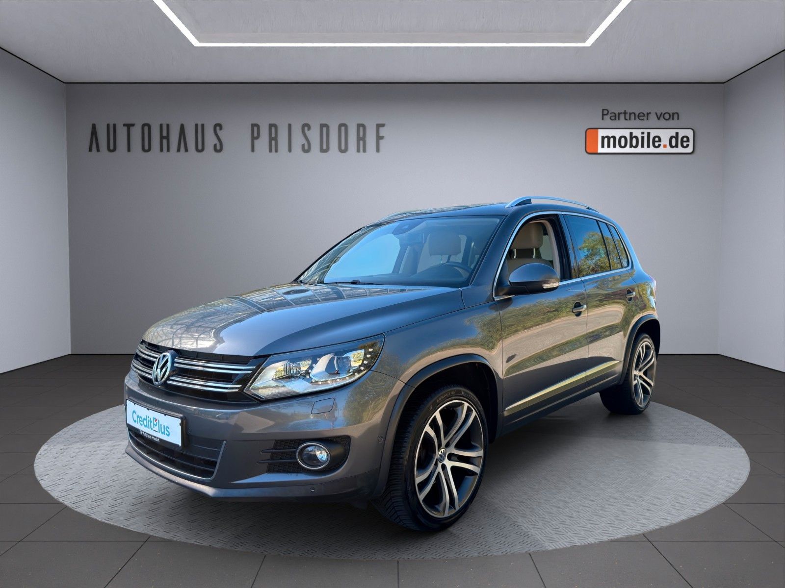 Volkswagen Tiguan Sport & Style  LED/PDC/Klima