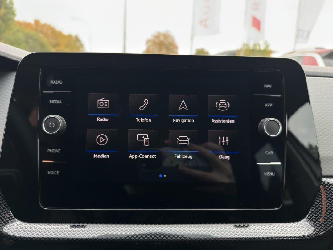 Fahrzeugabbildung Volkswagen T-Cross Life Life,GJR,Navi,App-Connect,Climatron