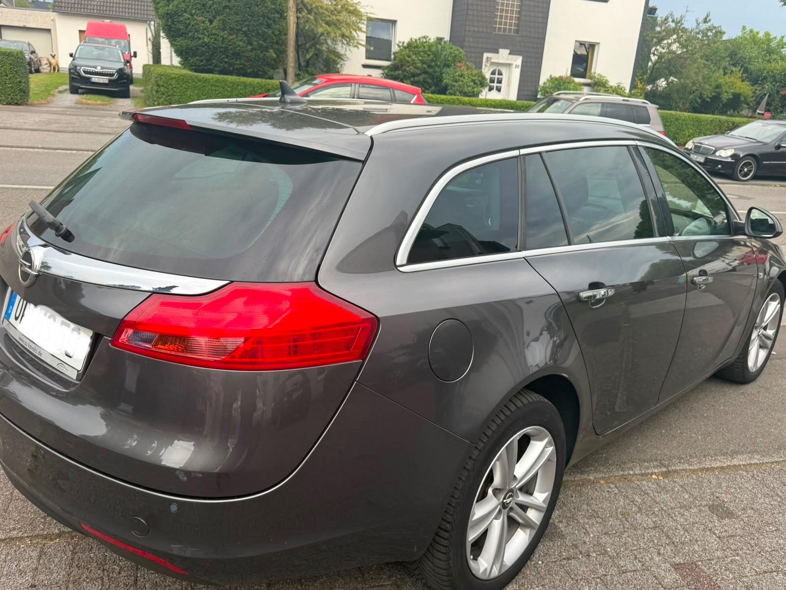Opel Insignia Sports Tourer 2.0 CDTI Design Edit ...