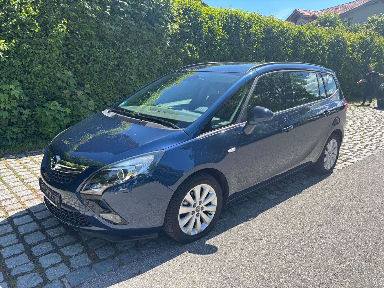 Opel Zafira C Tourer Edition