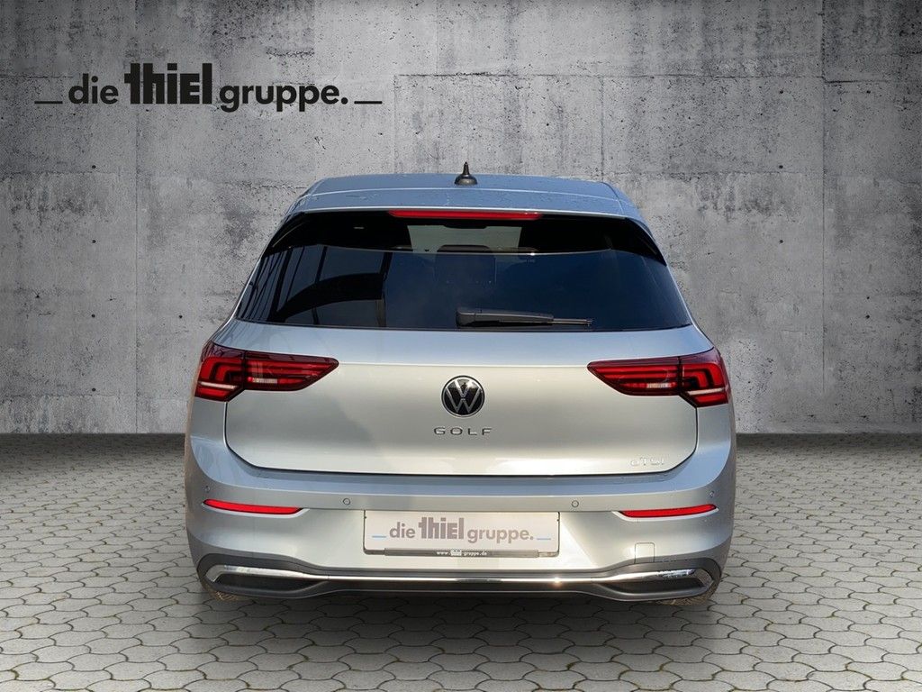 Volkswagen Golf - Bild 5
