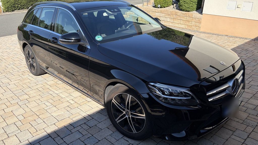 Image of Mercedes-Benz C 180