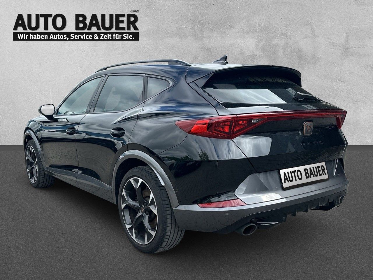 Fahrzeugabbildung CUPRA Formentor VZ 2.0 TSI 245 PS 7-Gang-DSG - mit KI generiert/bearbeitet