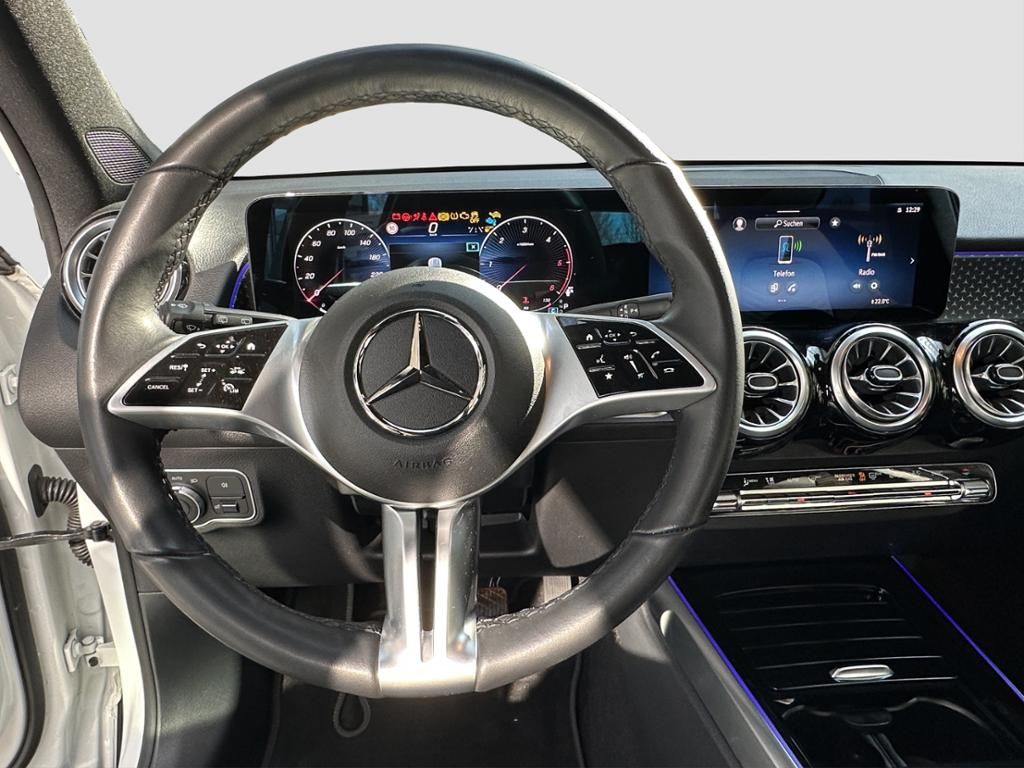 Fahrzeugabbildung Mercedes-Benz GLB 200 d MULTIBEAM LED*Kamera*KEYLESS-GO