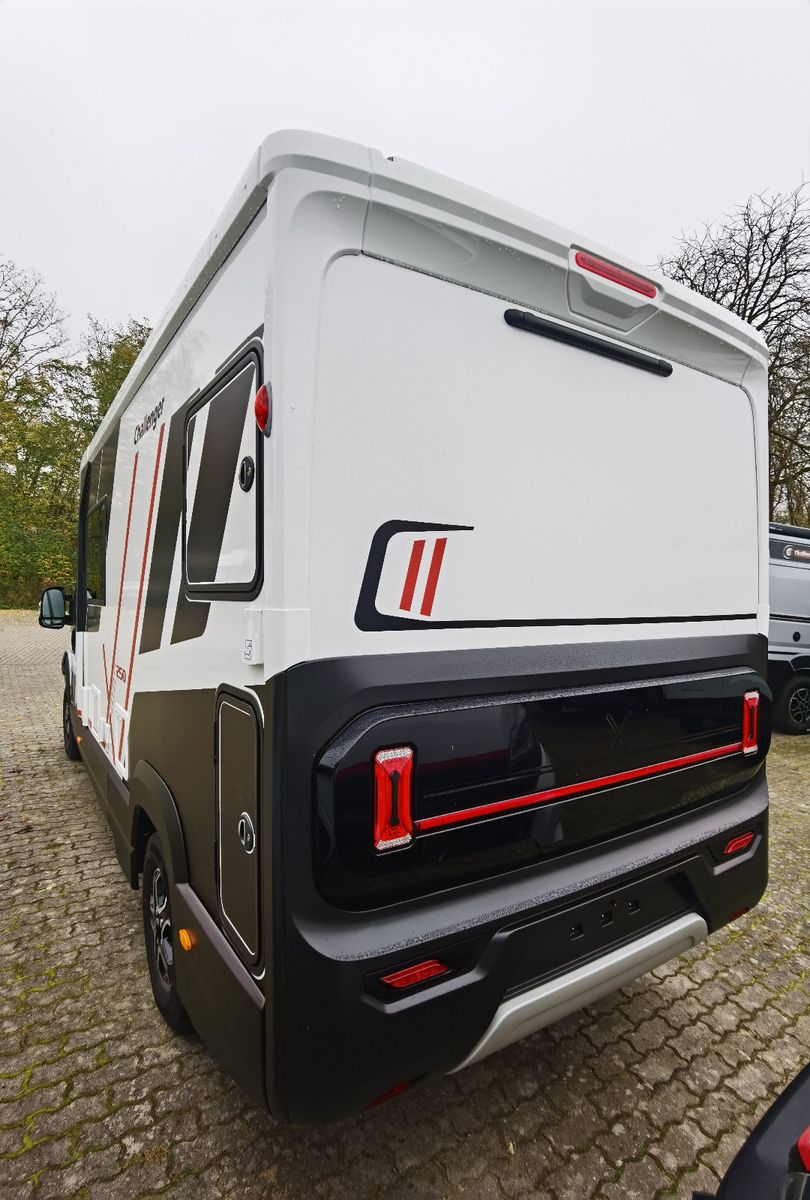 Fahrzeugabbildung Challenger X250