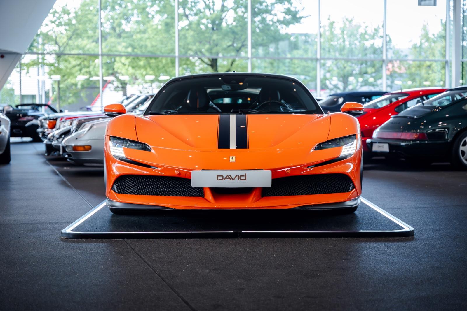 Ferrari SF90 Stradale*Lift*JBL*Carbon*Passenger-Display*