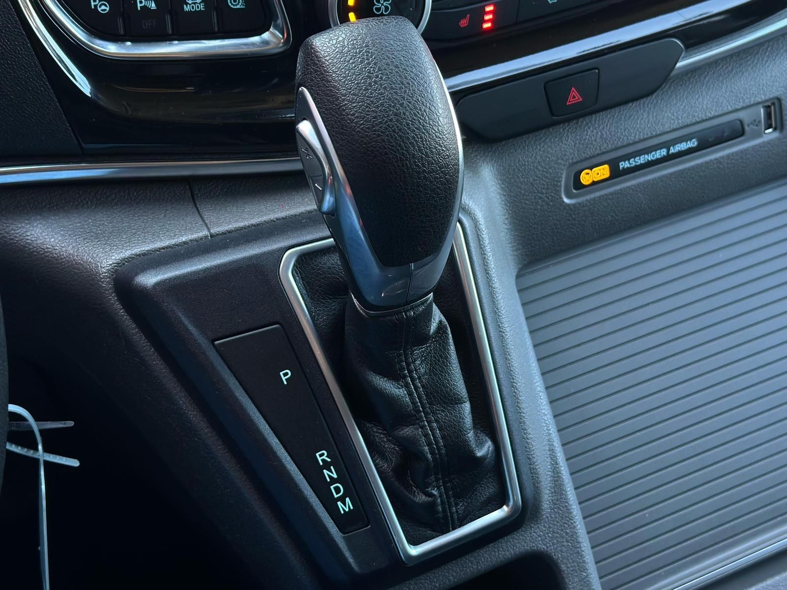 FORD Tourneo Custom 2.0TDCi TITANIUM X NAVI#AHK#ACC - Image 14