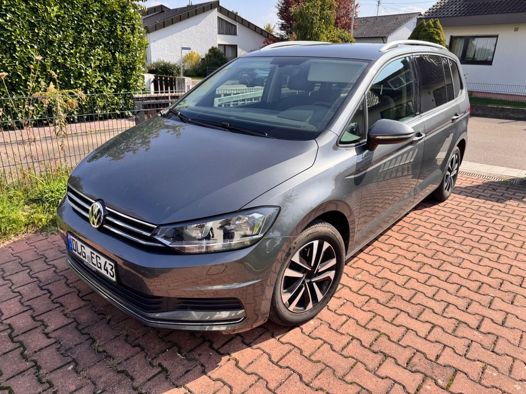 Image of Volkswagen Touran